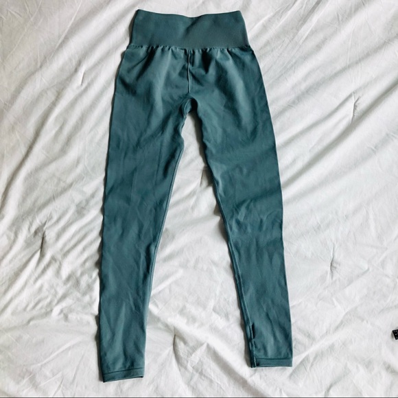 GYMSHARK lightweight seamless leggings turquoise sz XS - Picture 6 of 11